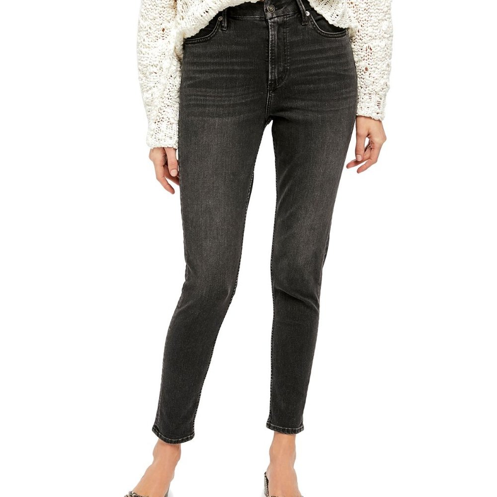 2️⃣3️⃣Free People Montana High-Rise Skinny Jeans